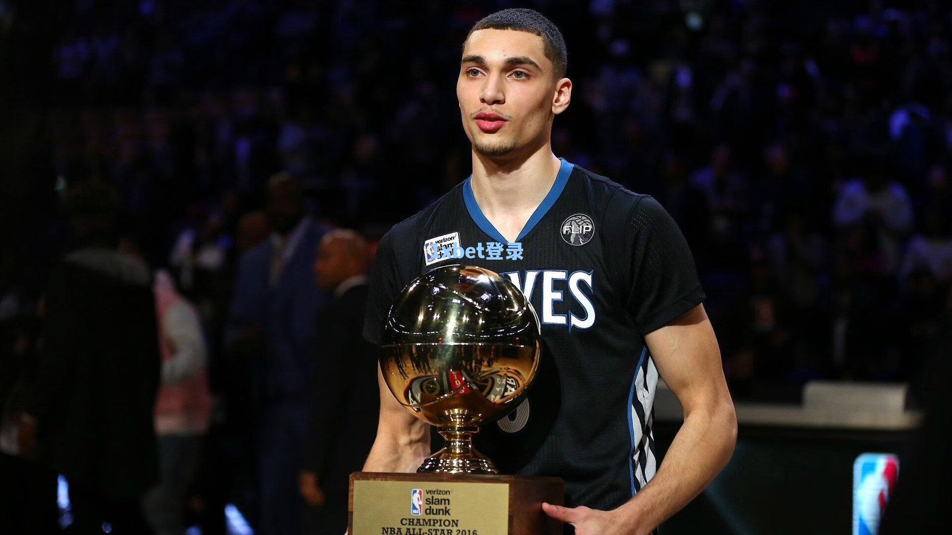 官方宣布,伯恩茅斯中场比林正式转会中日德兰,转会费超700万欧元