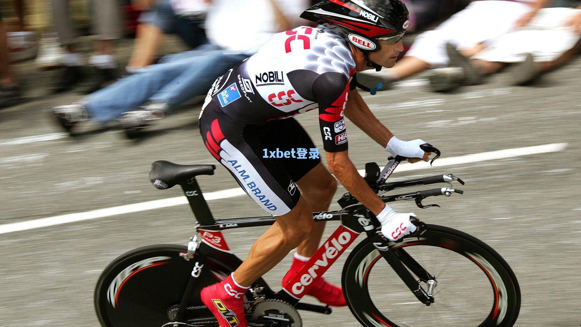 德国U21新星闪耀,17岁天才卡尔破格入选,比朔夫与阿尔扬-伊布领衔出击