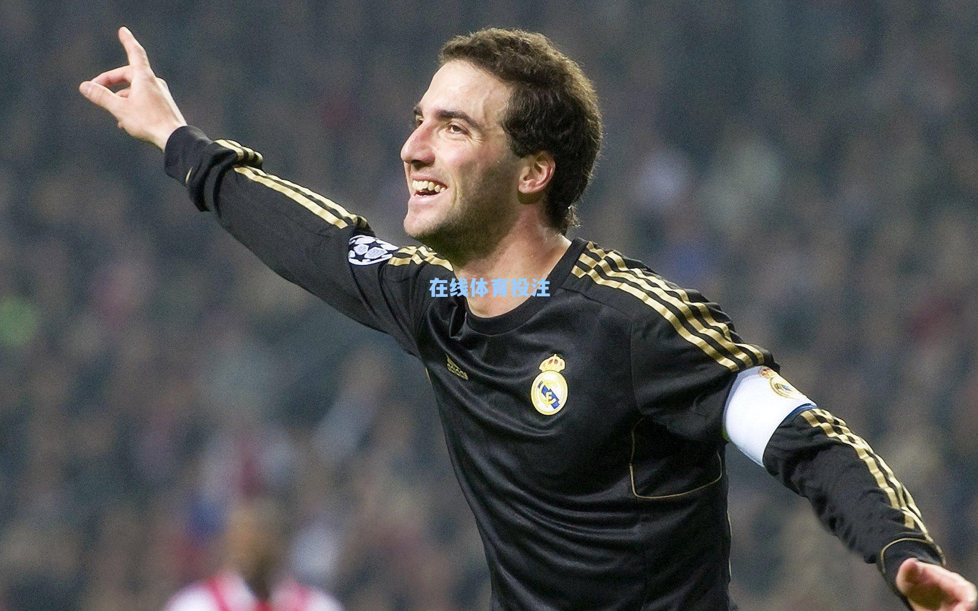 闪电侠传奇再现！深度解析韦德巅峰体能训练体系，揭秘超巨背后的科学密码